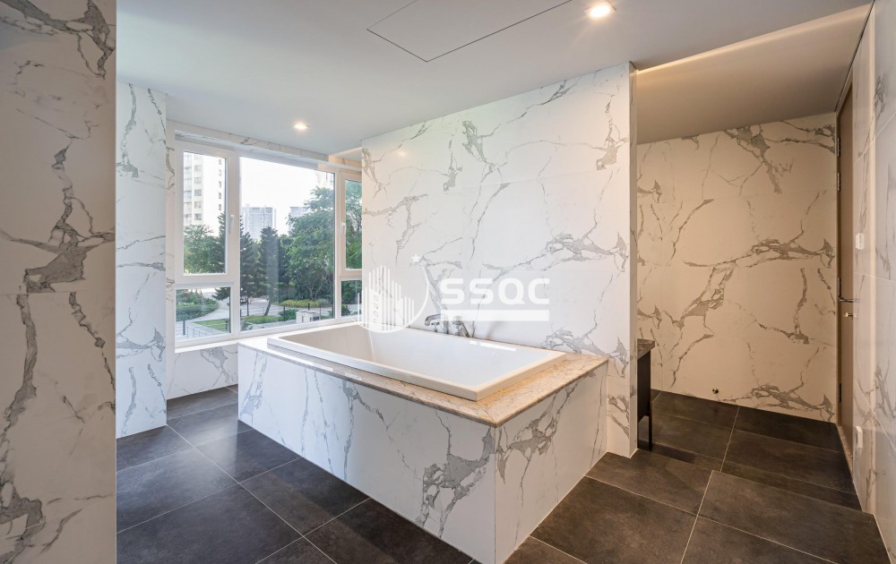 Bán căn hộ Penthouse đảo kim cương hồ bơi sân vườn, 664m2, giá 60 tỷ