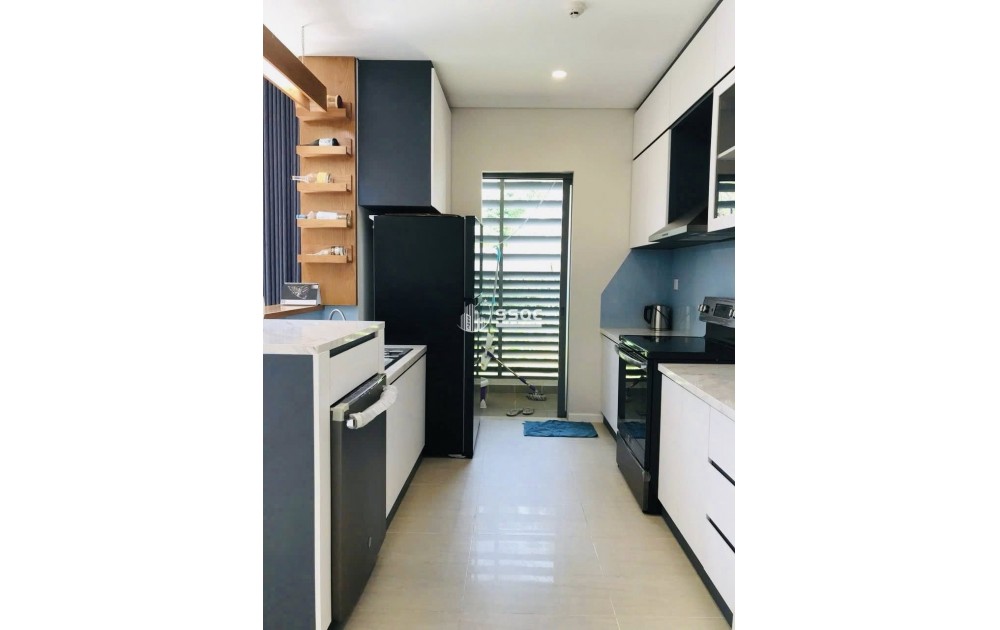 Cho thuê Garden Villa, 320m2, giá 75 triệu gồm đủ nội thất