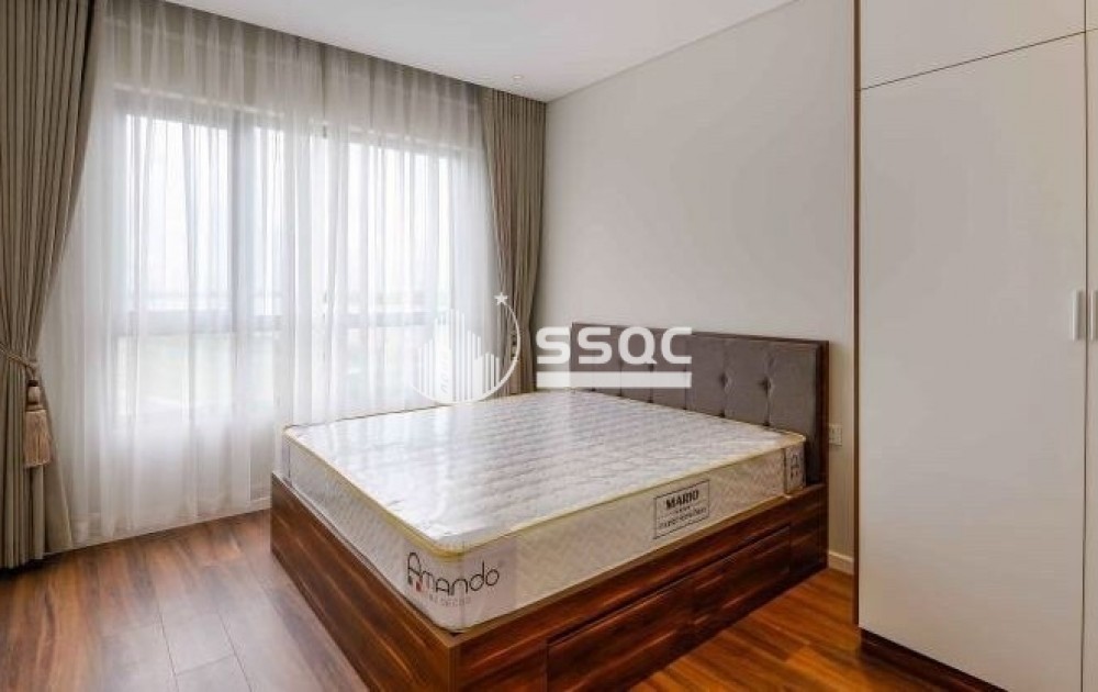 GIÁ TỐT! Bán căn 3 Phòng Ngủ DT 142m2 tầng thấp, view được Sông, giá chỉ 15.9 tỷ