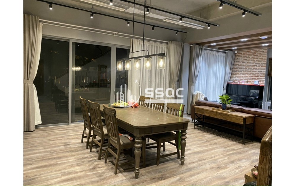 Sân vườn 3 phòng ngủ (120m2 + 70 m2 sân vườn) - cần bán nhanh giá rẻ chỉ 23 tỷ