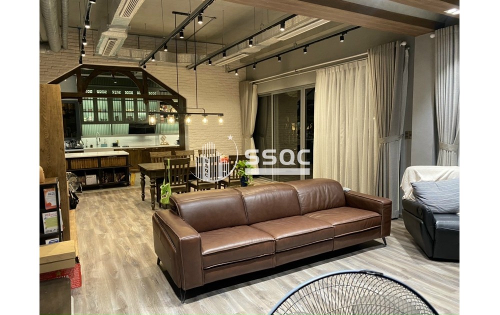 Sân vườn 3 phòng ngủ (120m2 + 70 m2 sân vườn) - cần bán nhanh giá rẻ chỉ 23 tỷ