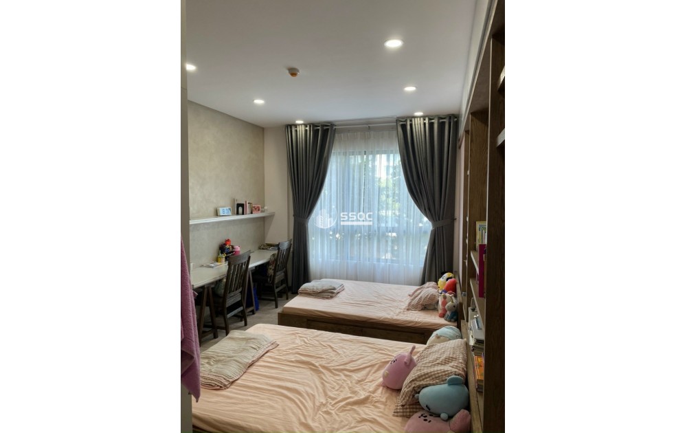 Sân vườn 3 phòng ngủ (120m2 + 70 m2 sân vườn) - cần bán nhanh giá rẻ chỉ 23 tỷ
