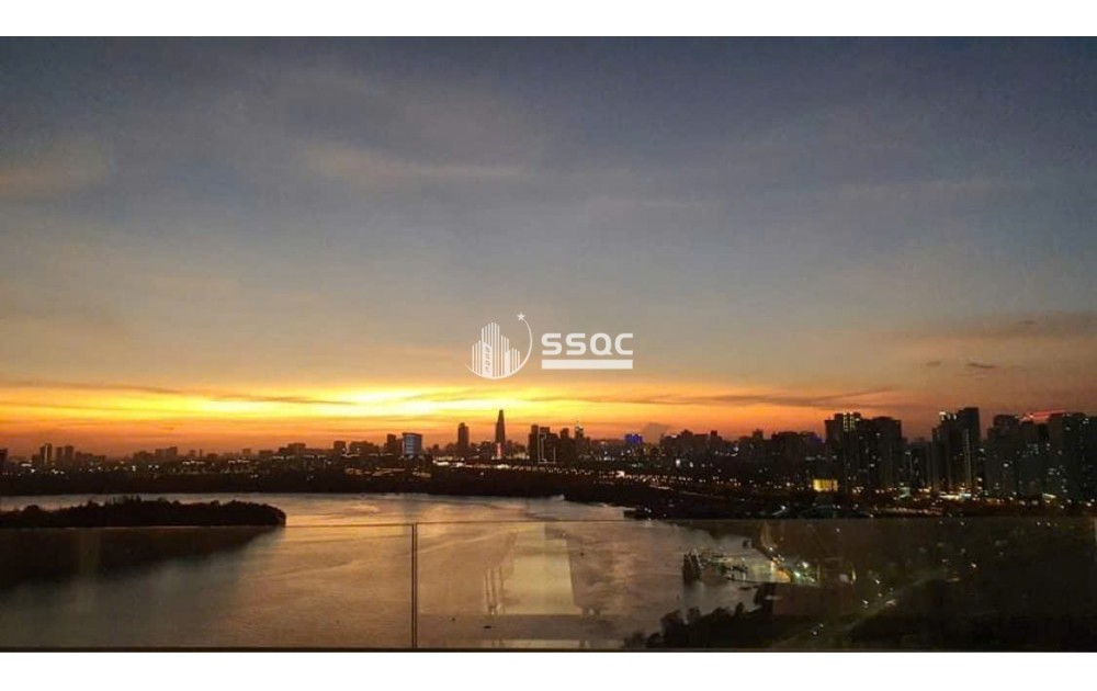 HOT HOT HOT - Nhà thật - Sky Villa duplex trực diện sông - DT 234m2 - Gía 26 tỷ