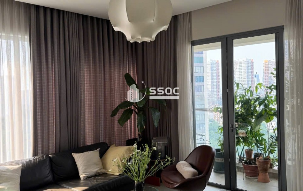 Cần bán căn 3 phòng ngủ, giá 11,6 tỷ - DT 123m2 - tặng nội thất như hiện trạng