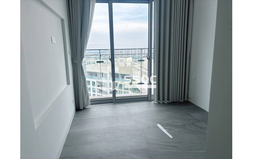 CHO THUÊ CĂN PENTHOUSE 4PN, DT LỚN THOÁNG MÁT VIEW BAO QUÁT HẾT THÀNH PHỐ
