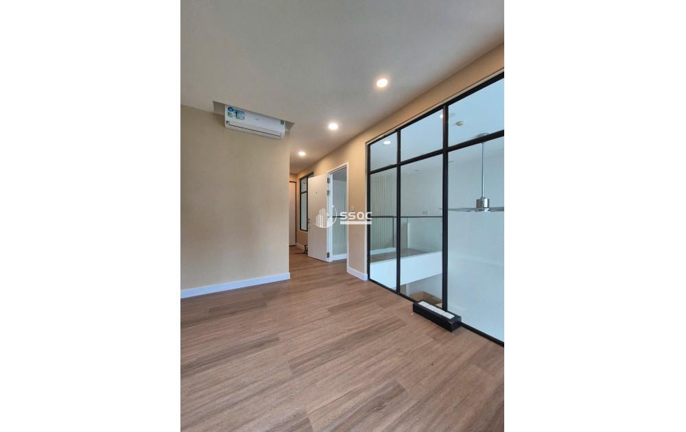 DUPLEX 2PN VISTA VERDE GIÁ SIÊU TỐT CÓ 1 - 0 - 2, 84m2 GIÁ BÁN 8.5 TỶ, FULL NT, SỔ HỒNG, VIEW NGOẠI KHU THOÁNG MÁT