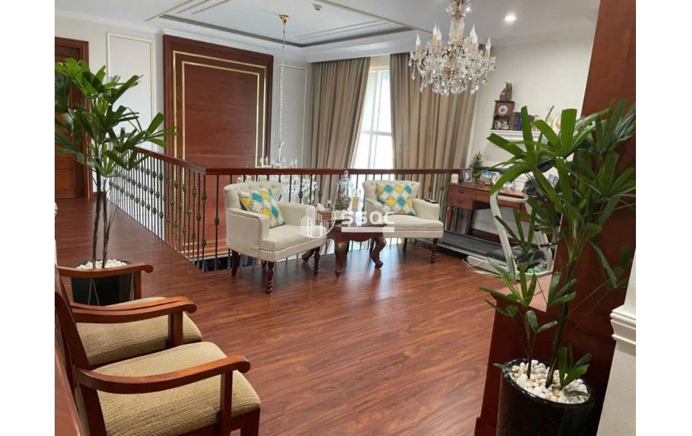 VISTA VERDE CHUYỂN NHƯỢNG CĂN DUPLEX 5PN, NỘI THẤT SANG TRỌNG