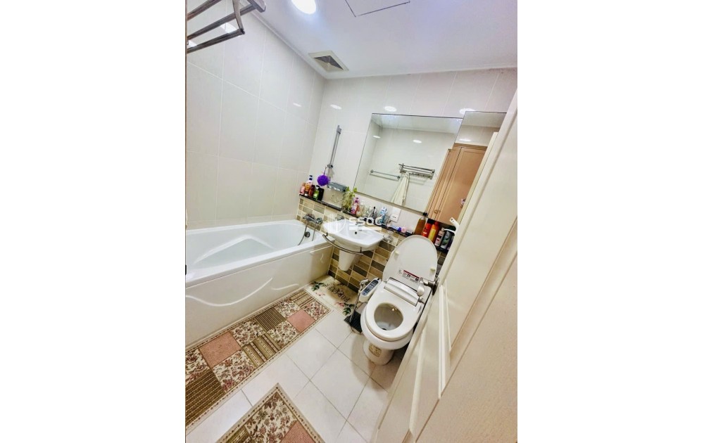Bán căn hộ 3PN Imperia DT 131m2 Full nội thất giá 10.5 tỷ all in