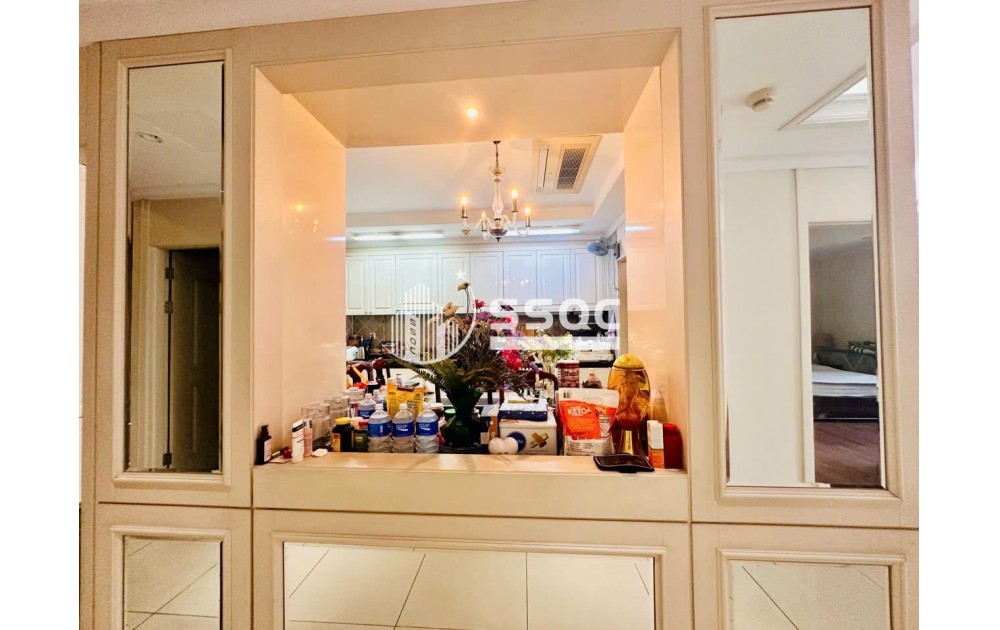 Bán căn hộ 3PN Imperia DT 131m2 Full nội thất giá 10.5 tỷ all in