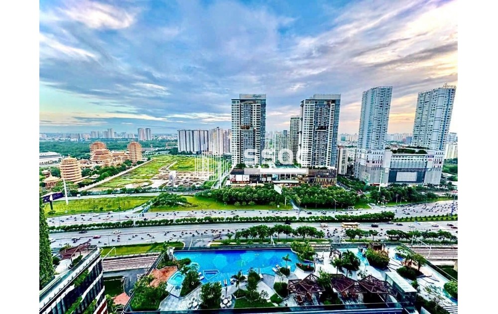 Cần chuyển nhượng căn góc đẹp 2PN tầng cao view thành phố lung linh