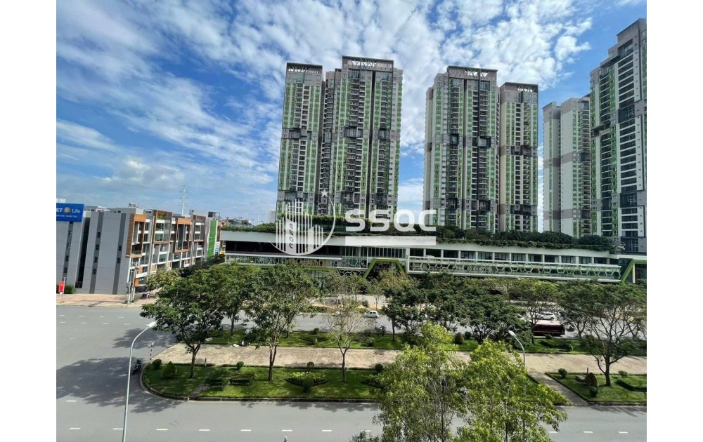 CHO THUÊ CĂN HỘ FELIZ EN VISTA - 160M2 - 3PN SÂN VƯỜN