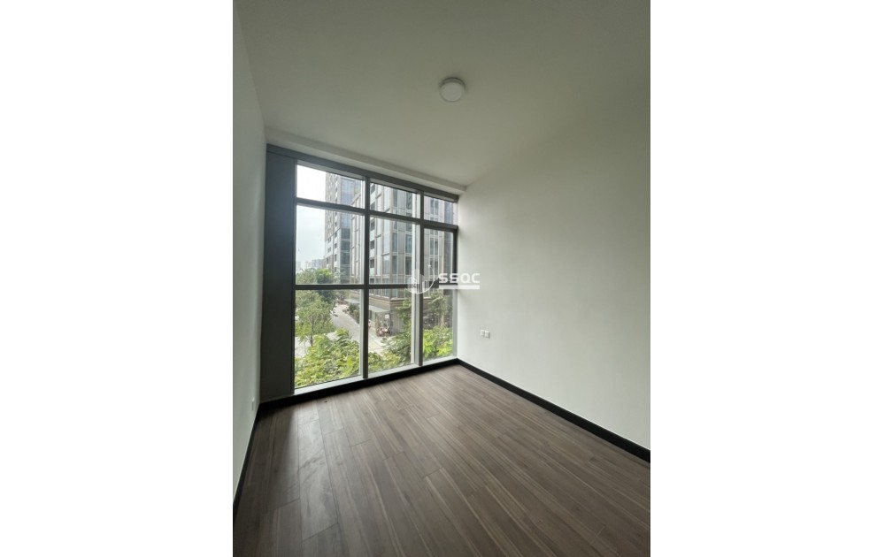 3-BEDROOM APARTMENT FOR RENT – EMPIRE CITY – SPACIOUS UNIT