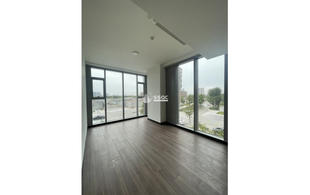 LUXURY 3-BEDROOM APARTMENT FOR RENT – EMPIRE CITY – ONLY 45M
