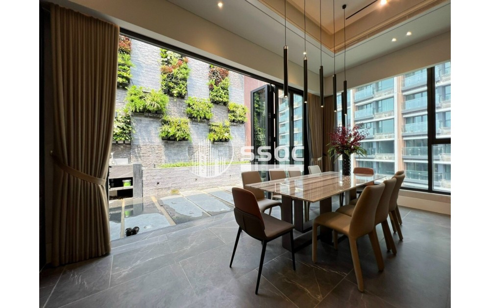 LUXURY PENTHOUSE FOR RENT – THE RIVER THU THIEM – 221 SQM