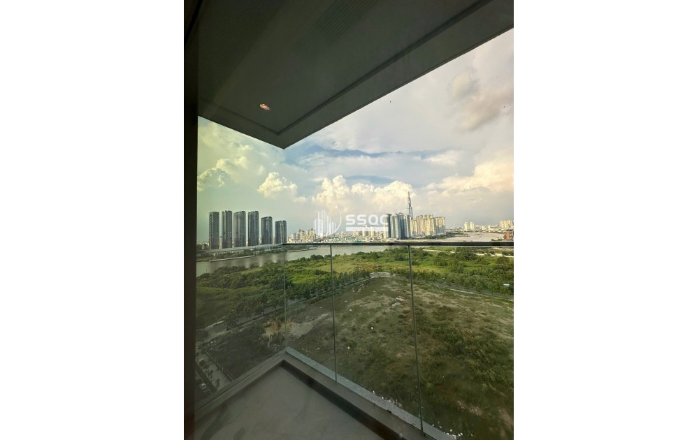 CẦN BÁN GẤP 3PN VIEW LM81 BAN CÔNG SIÊU RỘNG  THE METROPOLE QUẬN 2