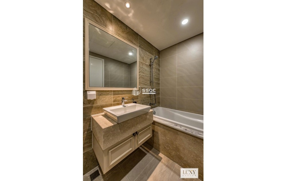 Căn 2PN full nội thất, tầng đẹp hướng mát cần cho thuê tại Đảo Kim Cương