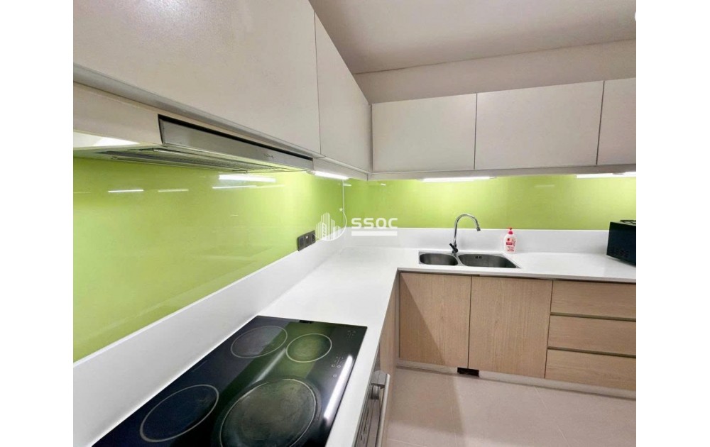 Cho thuê căn hộ 3 phòng ngủ 124m2 - ban cộng rộng thoáng - Gía thuê tốt