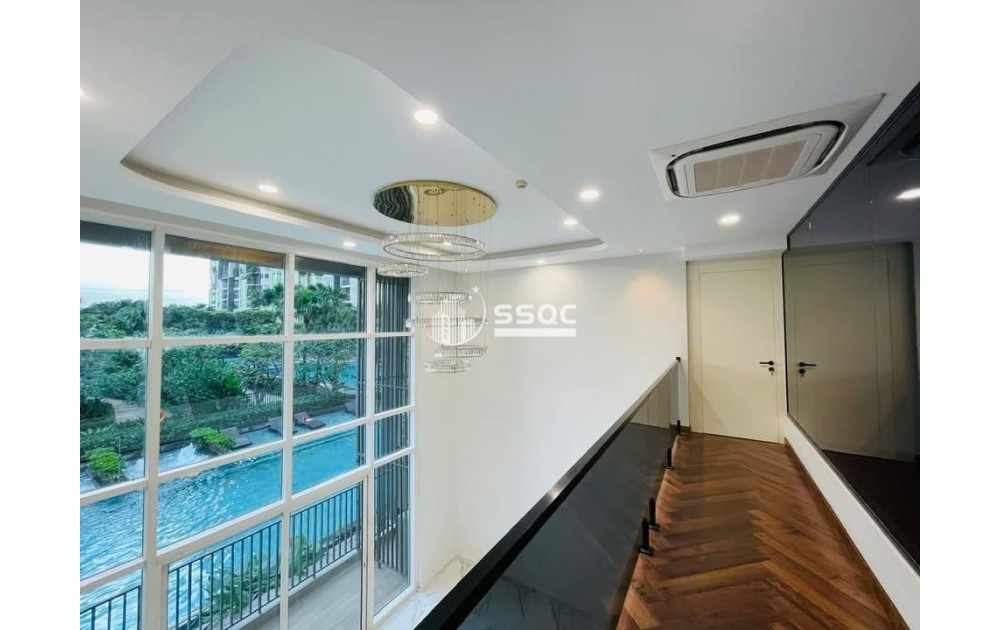 VISTA VERDE ll CHO THUÊ 5PN DUPLEX - TẦNG SÂN VƯỜN!