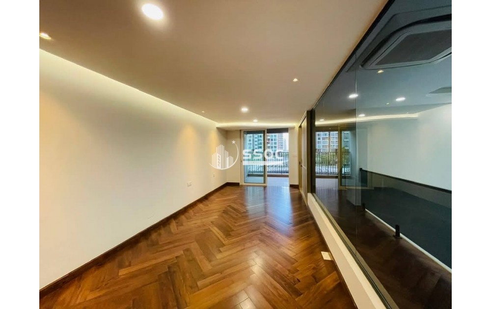 VISTA VERDE ll CHO THUÊ 5PN DUPLEX - TẦNG SÂN VƯỜN!