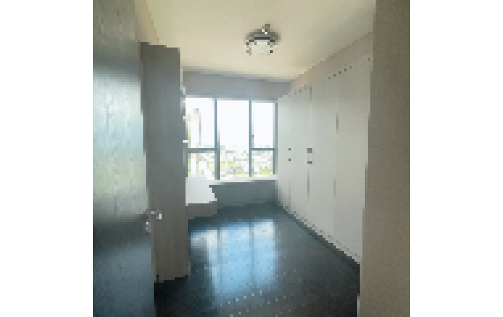 FOR SALE: 4-BEDROOM APARTMENT 239 SQM – HIGH FLOOR – RENTAL INCOME 75M VND/MONTH – 38 BILLION VND