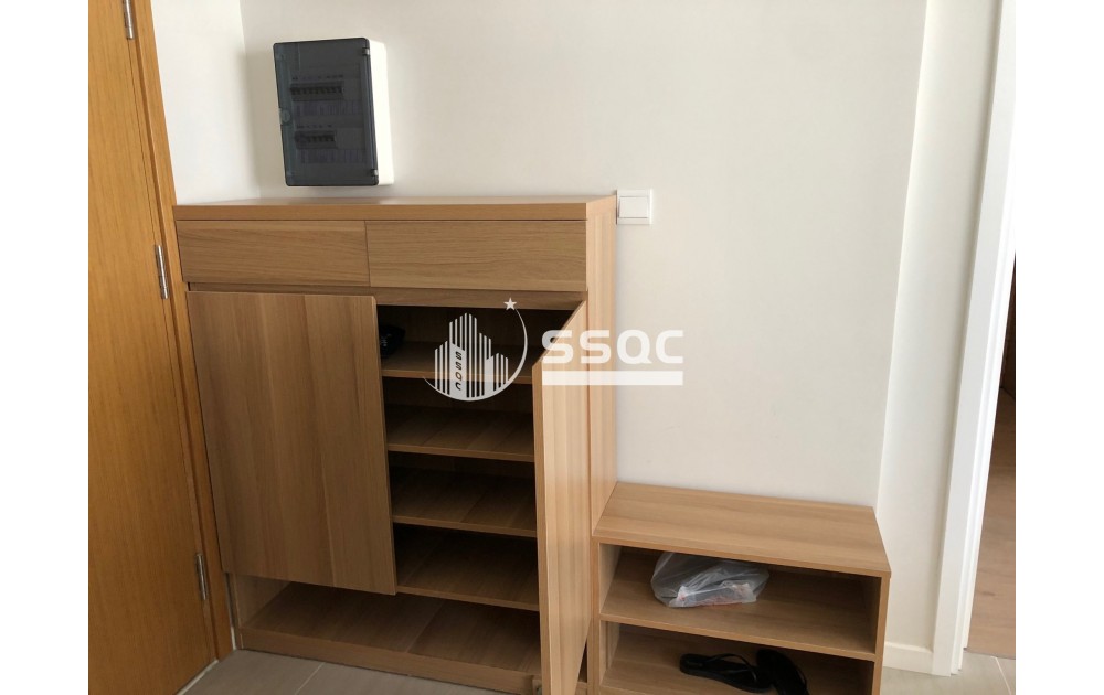 Bán nhanh căn 2PN 89m2 lầu cao 23 giá 11.5 tỷ view bể bơi và Biển nhân tạo.