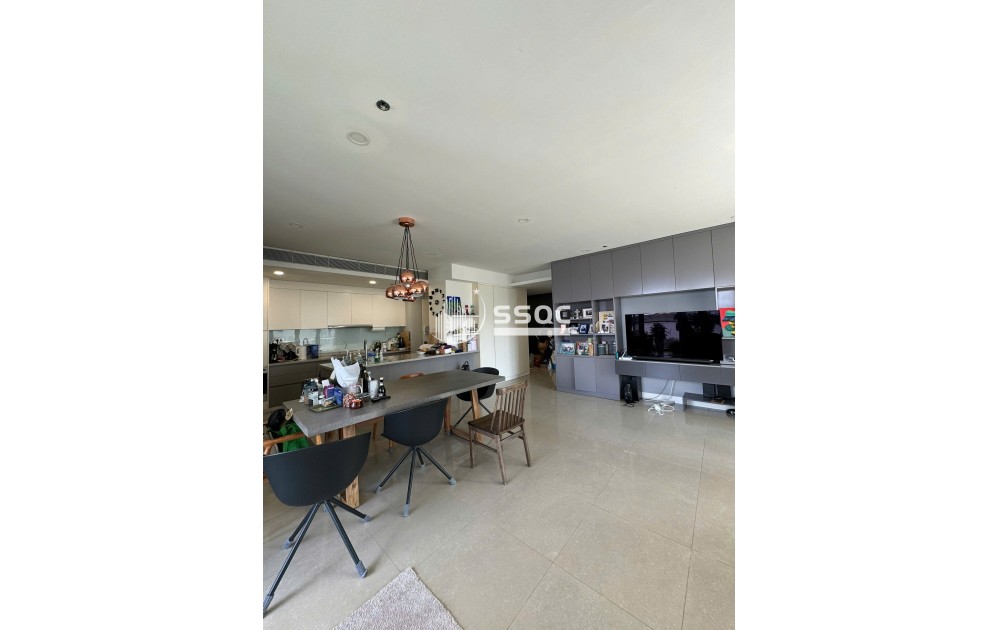 Căn Hộ 3PN View Trực Diện Sông Diện Tích 217m2 Ban Công Rộng