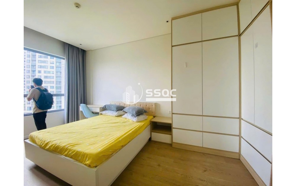 Bán gấp căn 2PN Góc 86m2 giá 8.3 tỷ lầu 6 View OneV và Nội Khu
