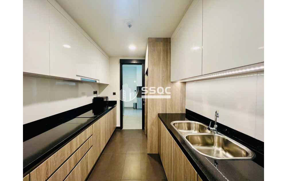 CHO THUÊ GẤP CĂN HỘ FELIZ EN VISTA TÒA D 4PN 173M2 TẦNG 10 FULL NỘI THẤT GIÁ TỐT 2800USD THÁNG VIEW ĐẸP PHÙ HỢP CHUYÊN GIA Ở NGAY