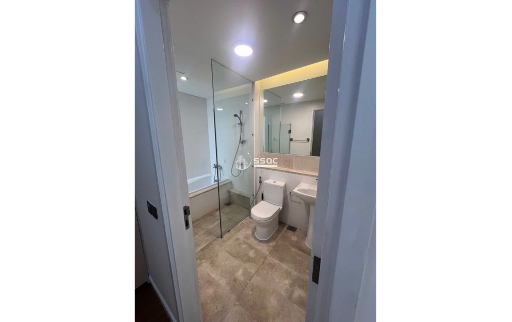 Bán căn hộ 3 phòng ngủ The Estella - DT 148m2 - Full nội thất - Giá 17.6 tỷ