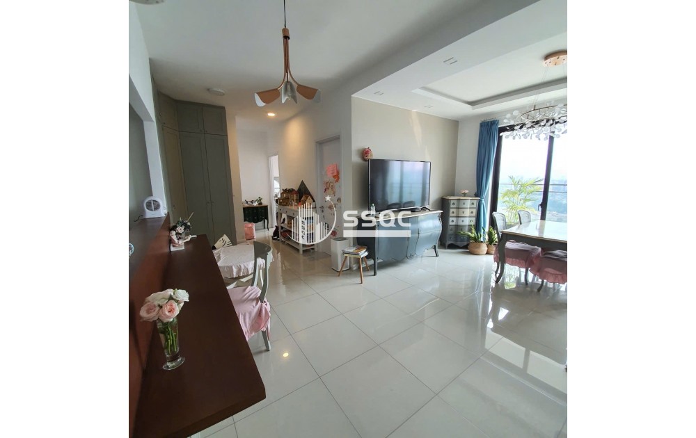 FOR SALE – ESTELLA HEIGHTS 2-BEDROOM APARTMENT – HIGH FLOOR – GREAT PRICE