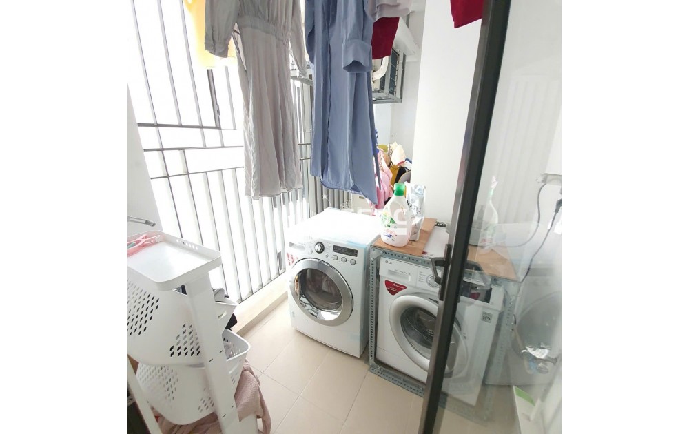 FOR SALE – ESTELLA HEIGHTS 2-BEDROOM APARTMENT – HIGH FLOOR – GREAT PRICE