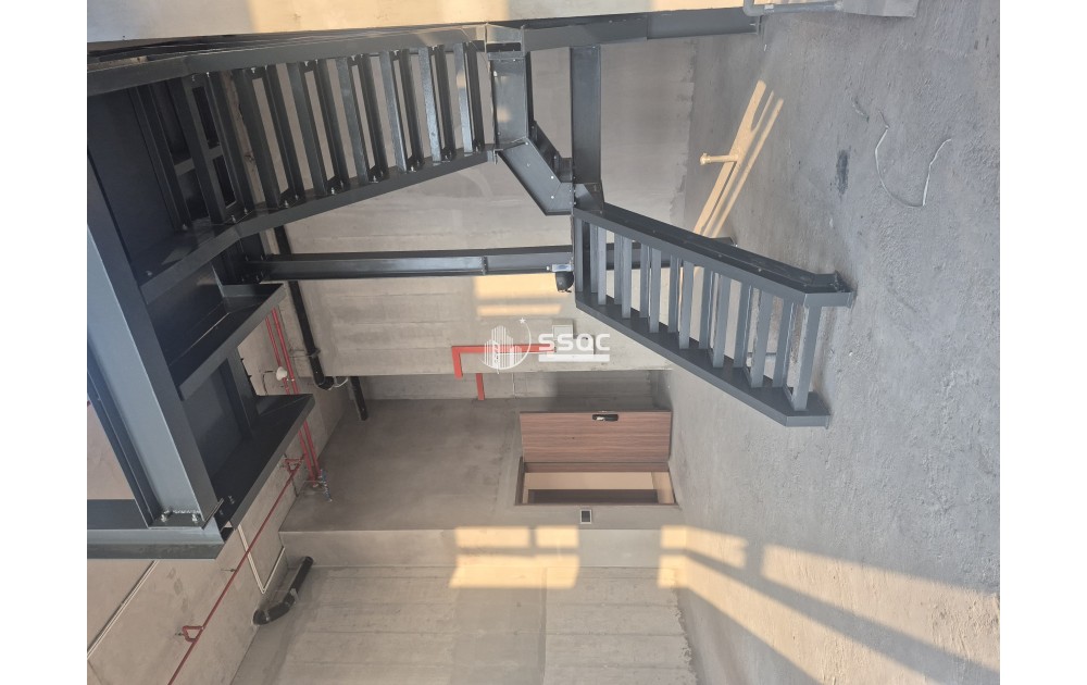 METROPOLE: BÁN PENTHOUSE, 170m2, THÔ, GIÁ BÁN 160 TỶ (CÒN THƯƠNG LƯỢNG)