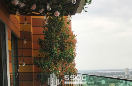 FOR SALE: LUXURY 4-BEDROOM APARTMENT 239 SQM – HIGH FLOOR – FULLY FURNISHED – 42 BILLION VND