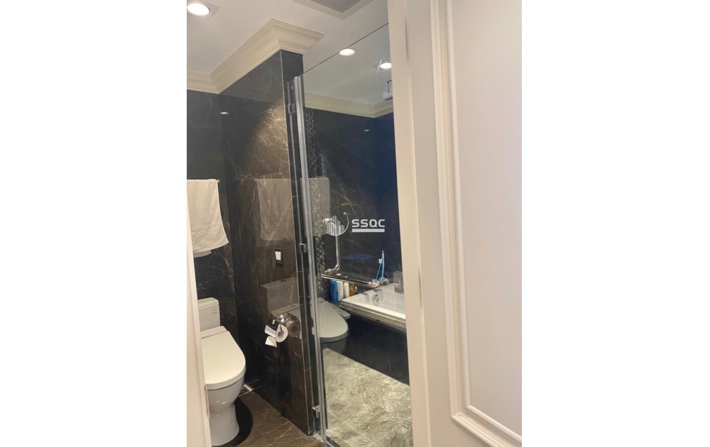 Bán căn hộ 3 phòng ngủ Waterina Suites - DT 158m2 - Full nội thất đẹp - View sông - Giá 16 tỷ