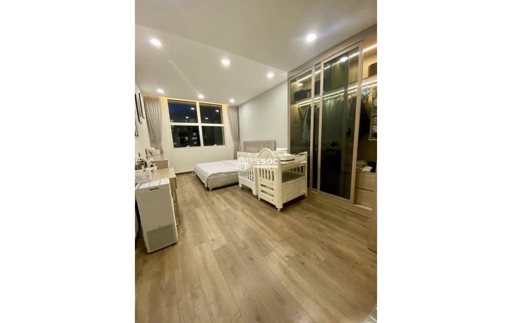 Cho thuê căn hộ 3 phòng ngủ The Estella - DT 171m2 - View hồ bơi - giá 65 triệu/tháng