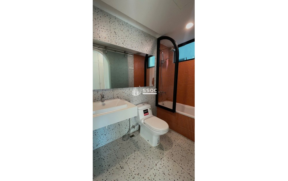 Bán căn hộ 2 phòng ngủ Feliz En Vista - DT 83m2 - view LM81 - giá 9 tỷ
