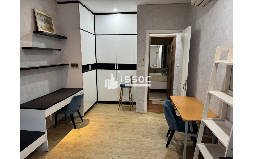  Đảo Kim Cương (Diamond Island) 아파트 임대 – 고층 | 외국인 커뮤니티 | 월 3,000만 VND (~1,200 USD)