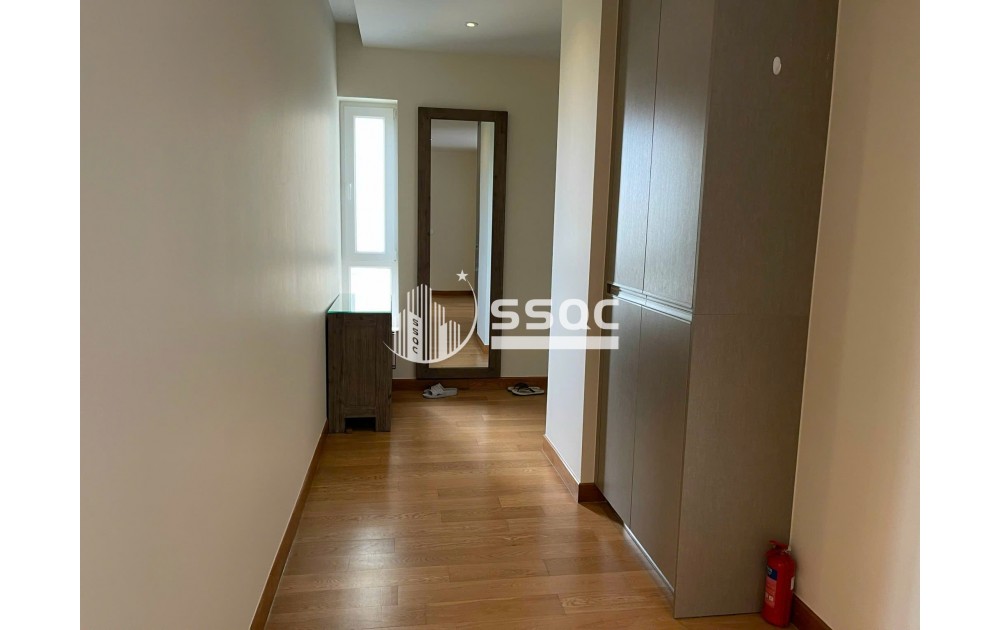 Cho thuê căn hộ 2PN diện tích cực đại 125m2 tháp Brilliant Đảo Kim Cương, view trực diện Quận 1, giá 45 triệu.