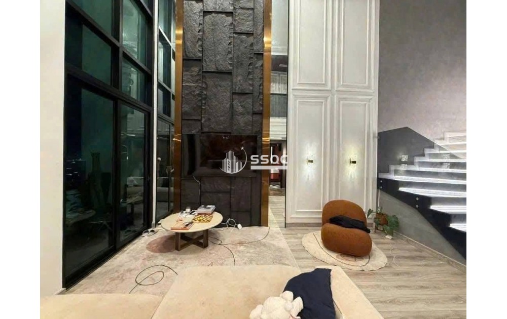 BÁN GẤP FELIZ EN VISTA 2PN 103M² TẦNG CAO FULL NỘI THẤT CÓ SẴN KHÁCH THUÊ SỔ HỒNG RIÊNG