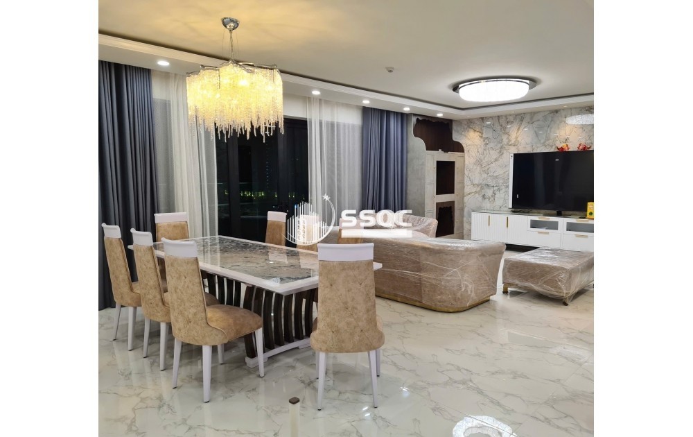 BÁN CĂN HỘ FELIZ EN VISTA 133M2 3 PHÒNG NGỦ FULL NỘI THẤT VIEW 81 TẦNG GIÁ 17.6 TỶ