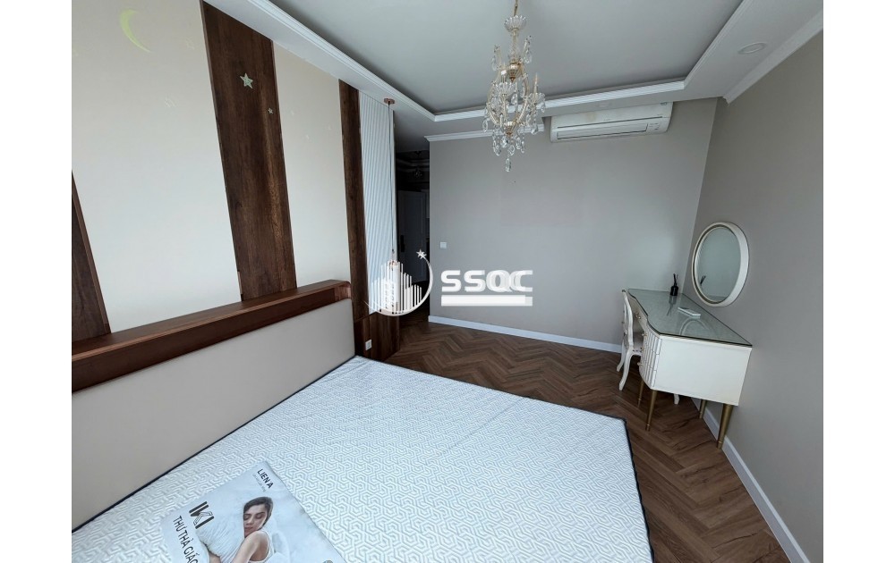 BÁN CĂN HỘ FELIZ EN VISTA 133M2 3 PHÒNG NGỦ FULL NỘI THẤT VIEW 81 TẦNG GIÁ 17.6 TỶ