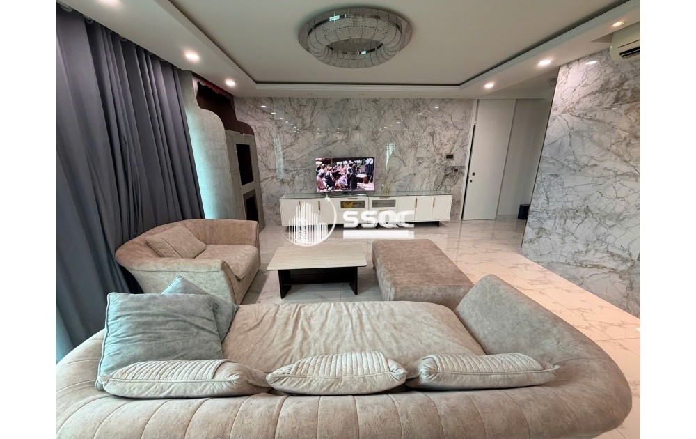 BÁN CĂN HỘ FELIZ EN VISTA 133M2 3 PHÒNG NGỦ FULL NỘI THẤT VIEW 81 TẦNG GIÁ 17.6 TỶ