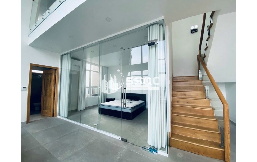 BÁN PENTHOUSE VISTA VERDE 270M2 3 PHÒNG NGỦ 3 MẶT VIEW GIÁ 28.5 TỶ