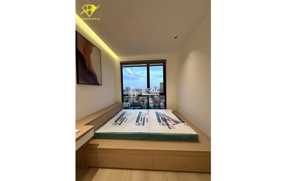 CHO THUÊ ONE VERANDAH - DUPLEX - GIÁ TỐT TẦNG TRUNG - 157m2 - 60 TRIỆU