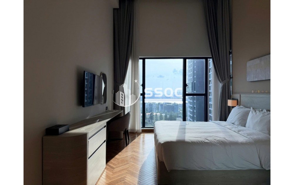  HOT RENTAL | LUXURY 4-BEDROOM RIVER VIEW APARTMENT AT FELIZ EN VISTA – MOVE-IN READY 
