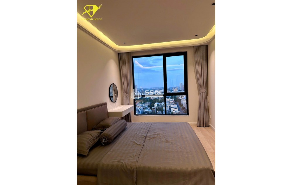 CHO THUÊ ONE VERANDAH - DUPLEX - GIÁ TỐT TẦNG TRUNG - 157m2 - 60 TRIỆU