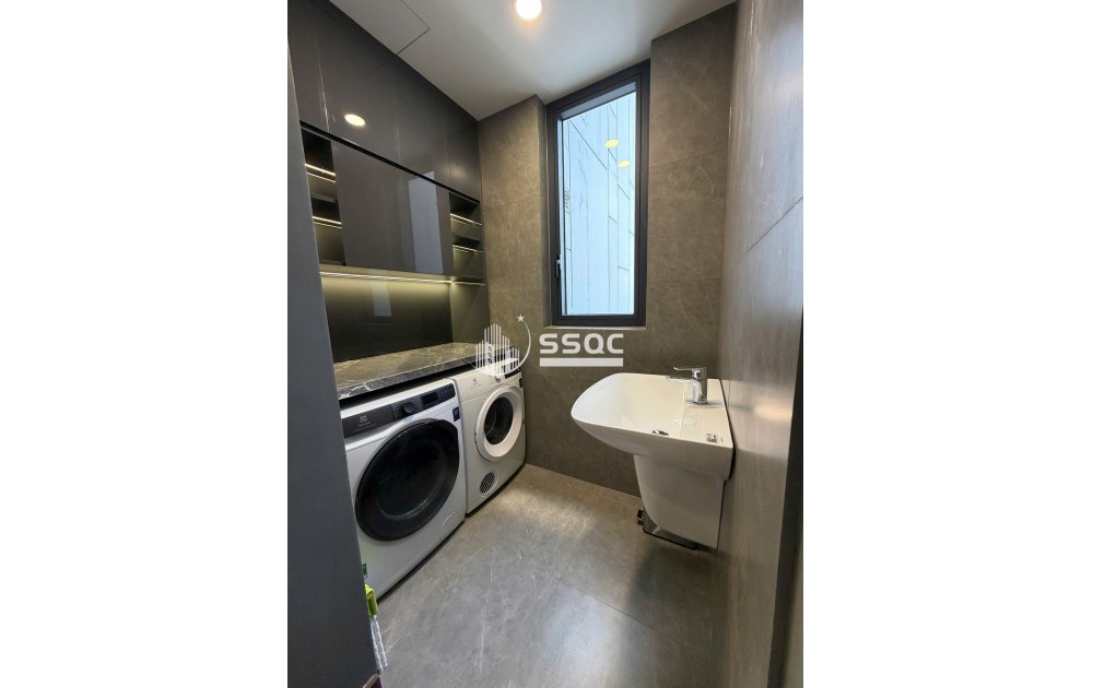 CHO THUÊ ONE VERANDAH - DUPLEX TẦNG TRUNG - GIÁ TỐT 150.05 TRIỆU