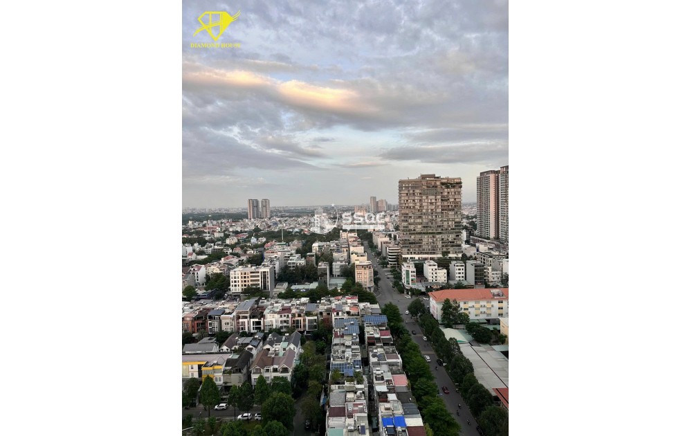 CHO THUÊ ONE VERANDAH - DUPLEX - GIÁ TỐT TẦNG TRUNG - 157m2 - 60 TRIỆU