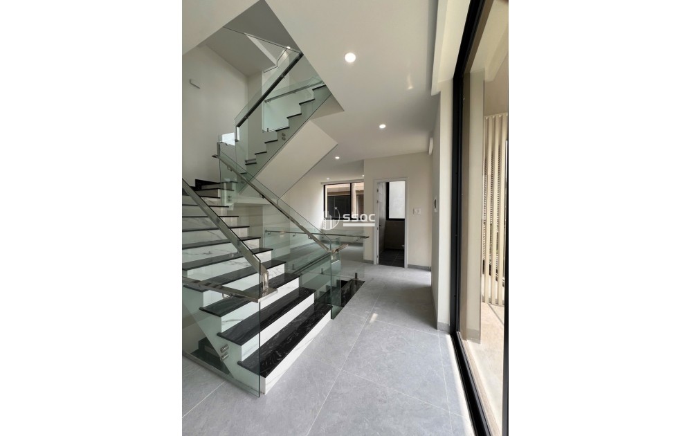 CHO THUÊ NHÀ PHỐ TẠI THE GLOBAL - 4 PHÒNG NGỦ - 347M2 - GIÁ 40 TRIỆU