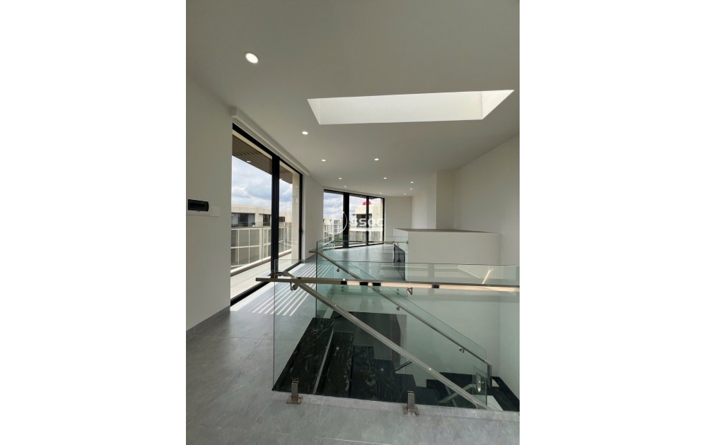 BÁN NHÀ PHỐ THƯƠNG MẠI THE GLOBAL - 4 PHÒNG NGỦ - 347M2 - GIÁ 35 TỶ
